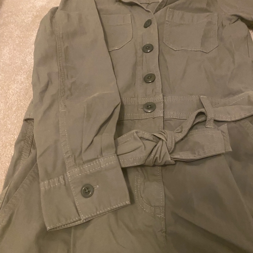 New - Picture 3 of 4